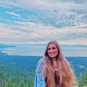 Meet your Posher, Ciara